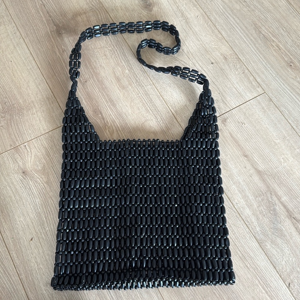 Beachy bead bag